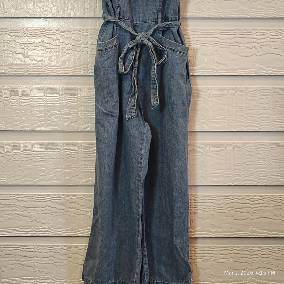 Light Denim Chambray Jumpsuit Knotted Strap Belt Women Medium 100% Cotton - Picture 3 of 12